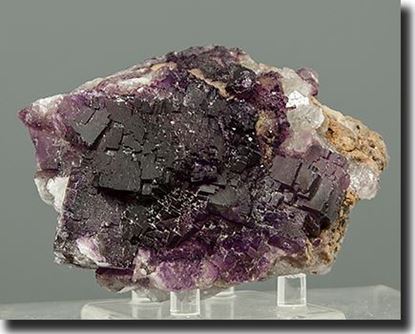 Fluorite mineral specimen