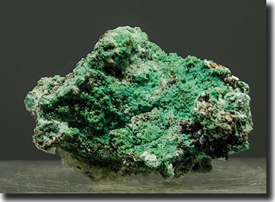 Auricalcite mineral specimen