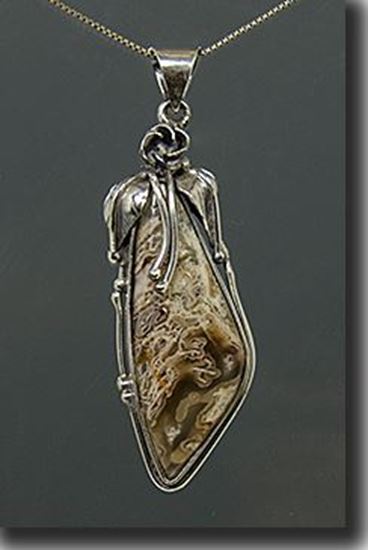 Thunderegg Silver Pendant